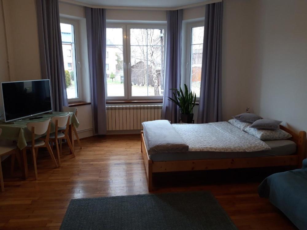 Green Apartment House Bielsko-Biała Eksteriør billede